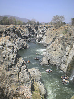 Hogenakkal Falls